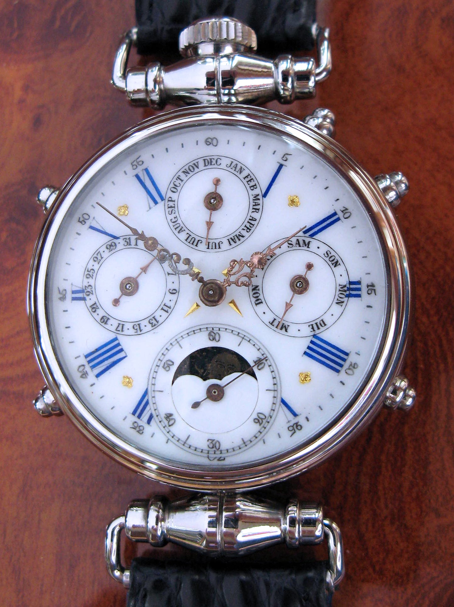 Antique Vacheron Constantin Perpetual Moon Phase exquisite watch.